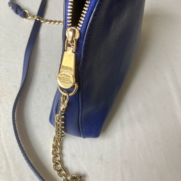 Ri2K crossbody. use as a clutch. electric-blue halfmoon. - Picture 3 of 12